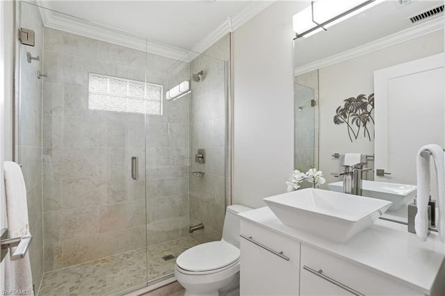 20 Bayview BLVD, Fort Myers Beach, FL 33931