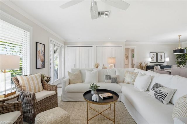 20 Bayview BLVD, Fort Myers Beach, FL 33931