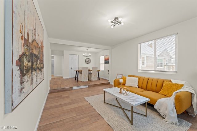 32 29th Street SW, Barberton, OH 44203