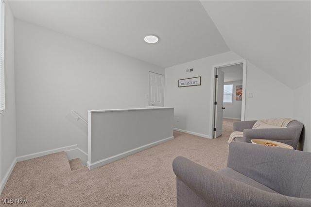 32 29th Street SW, Barberton, OH 44203