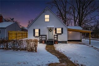 32 29th Street SW, Barberton, OH 44203