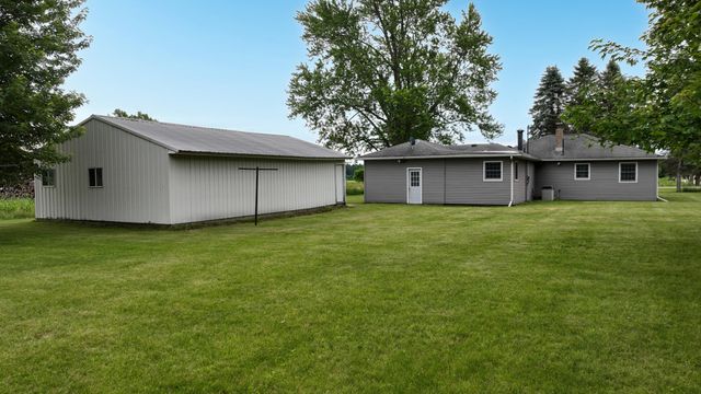 18788 Dice Road, Merrill, MI 48637