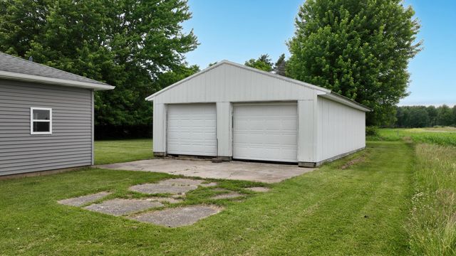 18788 Dice Road, Merrill, MI 48637