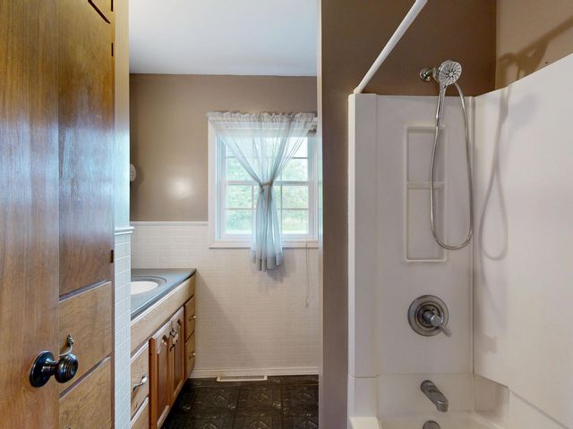 18788 Dice Road, Merrill, MI 48637