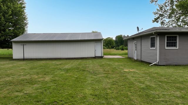 18788 Dice Road, Merrill, MI 48637