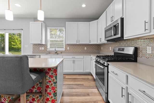8223 Morera Court, Indianapolis, IN 46237