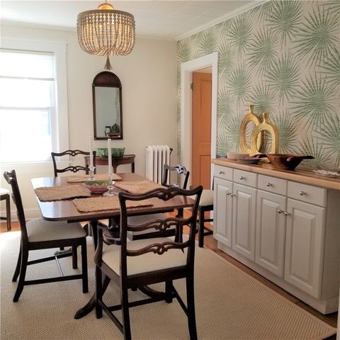 19 Stockholm Street, Newport, RI 02840