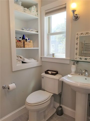 19 Stockholm Street, Newport, RI 02840