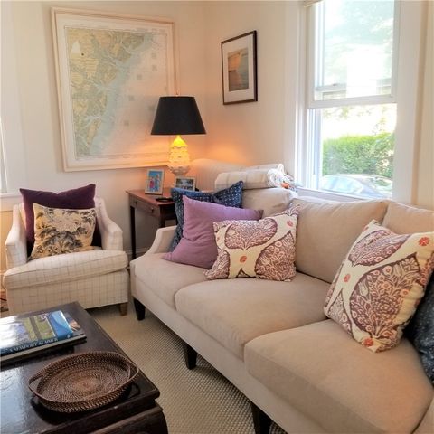 19 Stockholm Street, Newport, RI 02840