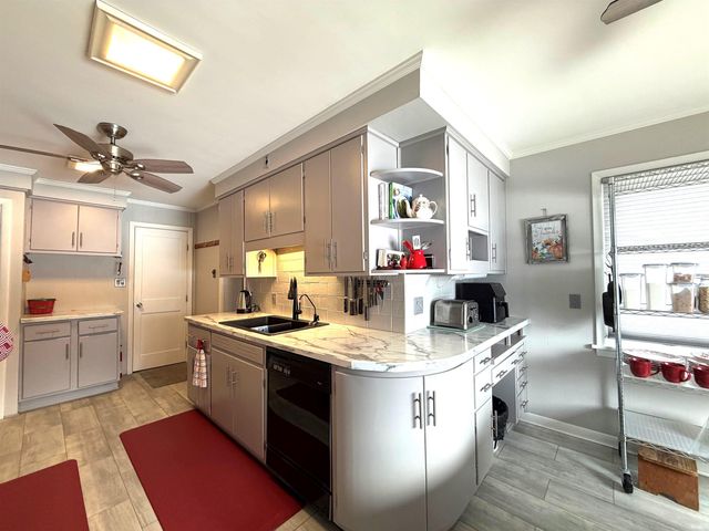 2113 E Jackson Boulevard, Elkhart, IN 46516