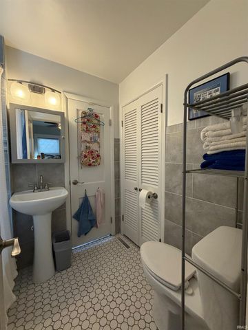 2113 E Jackson Boulevard, Elkhart, IN 46516