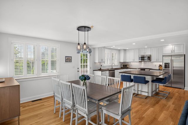 739 Main Street 1E, Chatham, MA 02633