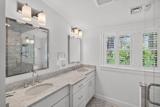 739 Main Street 1E, Chatham, MA 02633