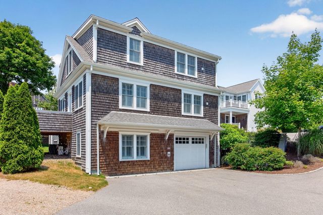 739 Main Street 1E, Chatham, MA 02633