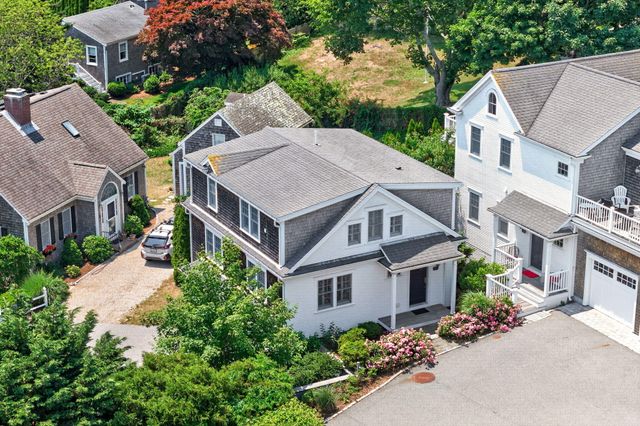 739 Main Street 1E, Chatham, MA 02633