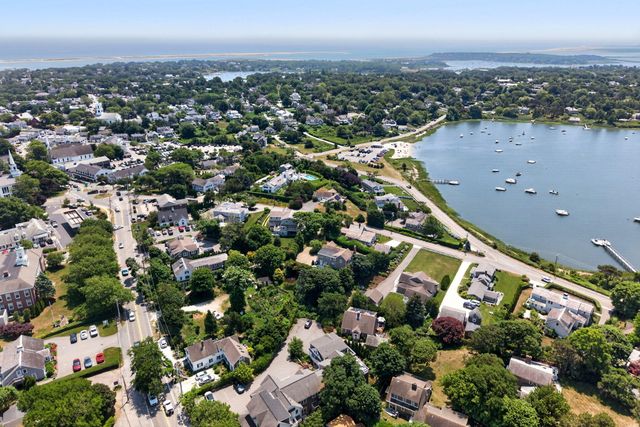 739 Main Street 1E, Chatham, MA 02633