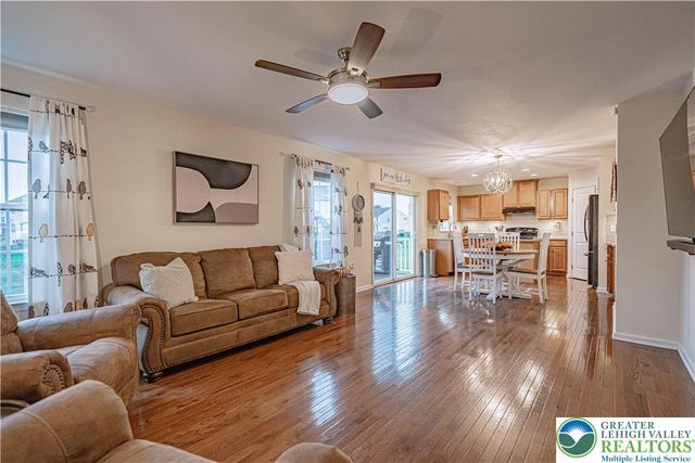 1856 Alamingo Drive, Milford Twp, PA 18951