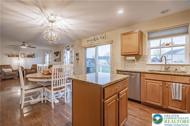 1856 Alamingo Drive, Milford Twp, PA 18951