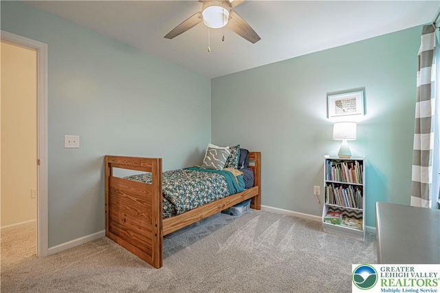 1856 Alamingo Drive, Milford Twp, PA 18951