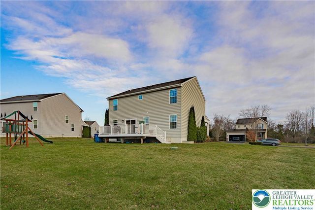 1856 Alamingo Drive, Milford Twp, PA 18951