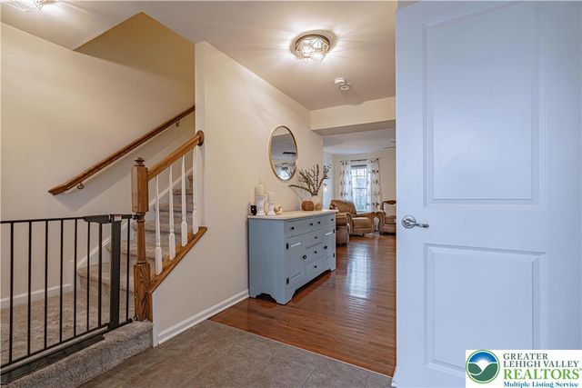 1856 Alamingo Drive, Milford Twp, PA 18951