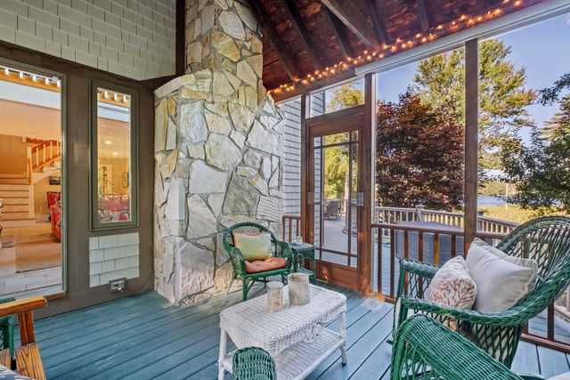 14 Island View Drive, Moultonborough, NH 03254