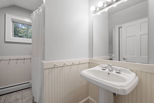 14 Island View Drive, Moultonborough, NH 03254
