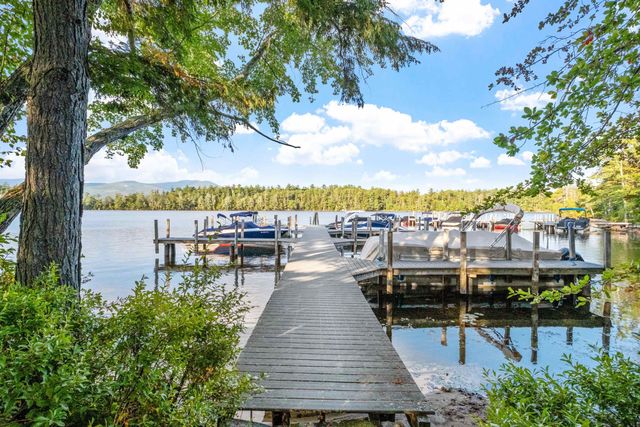 14 Island View Drive, Moultonborough, NH 03254