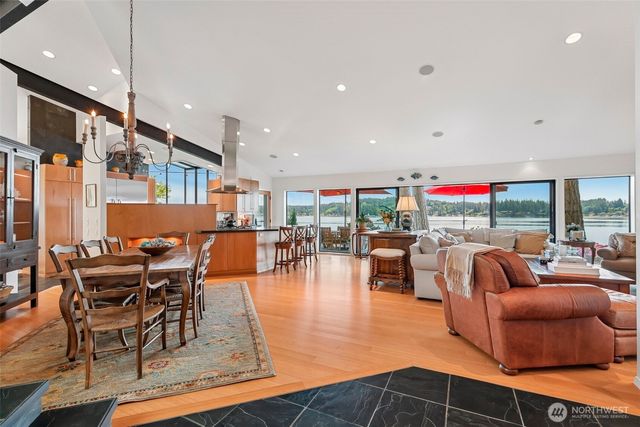 7602 Fairwind Lane NW, Gig Harbor, WA 98335