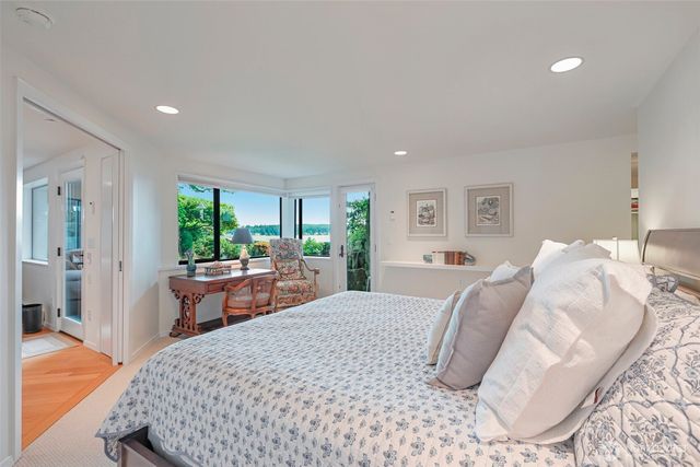 7602 Fairwind Lane NW, Gig Harbor, WA 98335