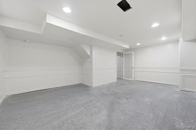 20620 Regent Drive, Detroit, MI 48205