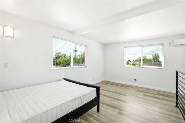 7323 Camellia Avenue, North Hollywood, CA 91605