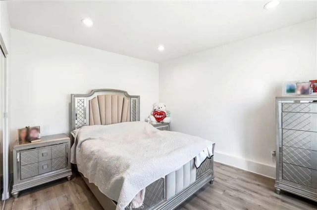 7323 Camellia Avenue, North Hollywood, CA 91605