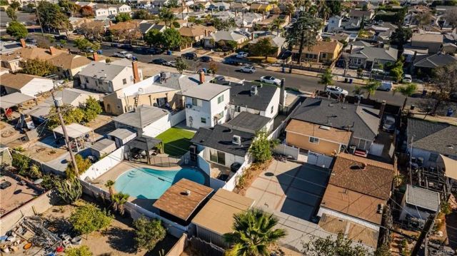 7323 Camellia Avenue, North Hollywood, CA 91605