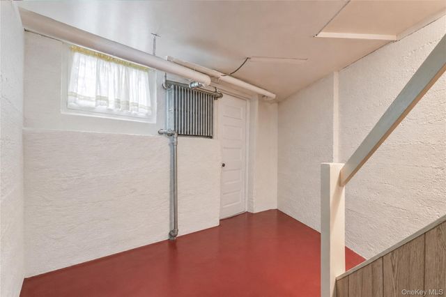 4201 Newtown Road, Astoria, NY 11103
