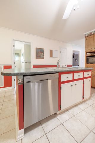 34 Dunn Rd, Leoma, TN 38468