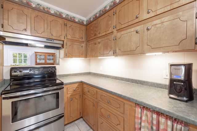34 Dunn Rd, Leoma, TN 38468