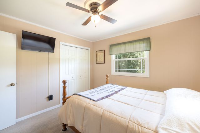 34 Dunn Rd, Leoma, TN 38468