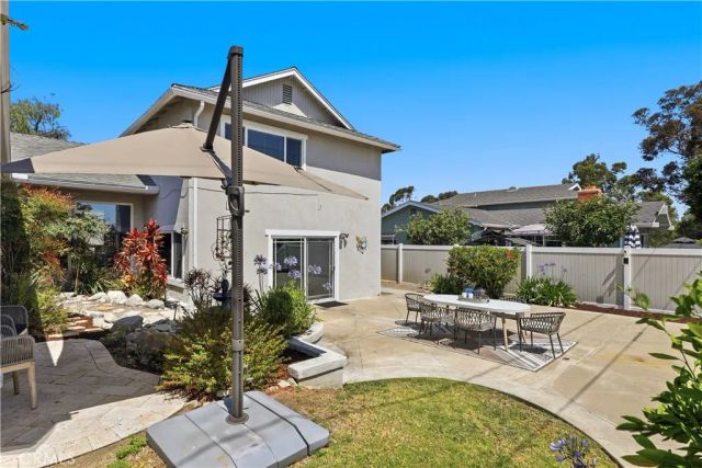 2524 Hartford Avenue, Fullerton, CA 92835
