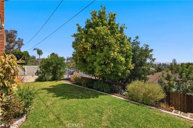 2524 Hartford Avenue, Fullerton, CA 92835
