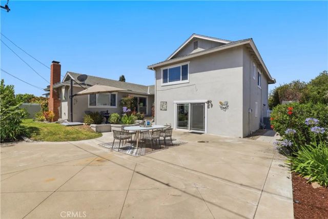 2524 Hartford Avenue, Fullerton, CA 92835