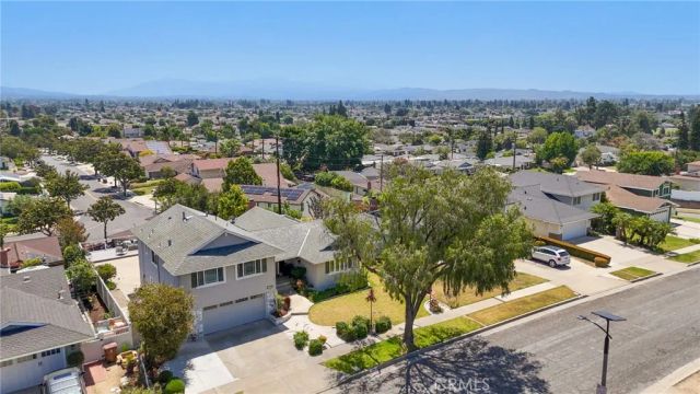 2524 Hartford Avenue, Fullerton, CA 92835