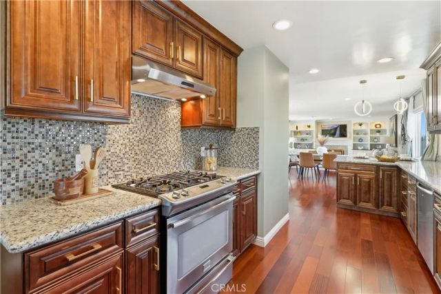 2524 Hartford Avenue, Fullerton, CA 92835
