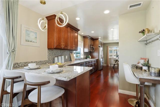 2524 Hartford Avenue, Fullerton, CA 92835