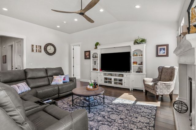 3443 W HARVESTWOOD LN, Riverton, UT 84065