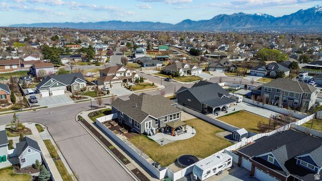 3443 W HARVESTWOOD LN, Riverton, UT 84065