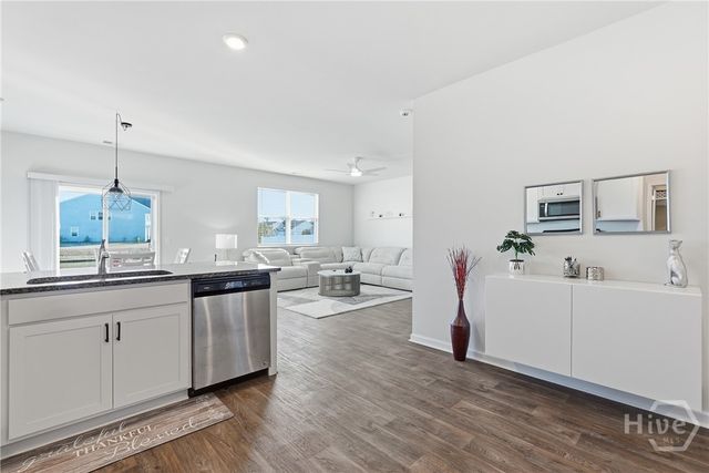 160 Troupe Drive, Port Wentworth, GA 31407