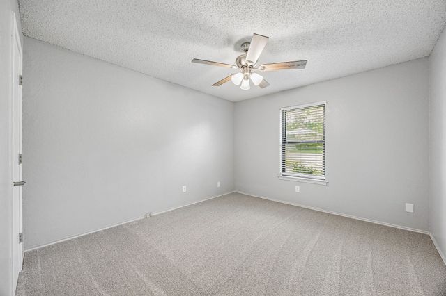 806 Glenn Drive, Euless, TX 76039