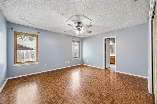 806 Glenn Drive, Euless, TX 76039