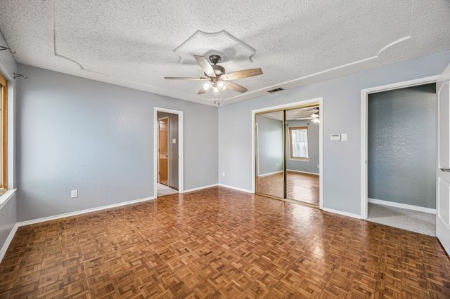 806 Glenn Drive, Euless, TX 76039